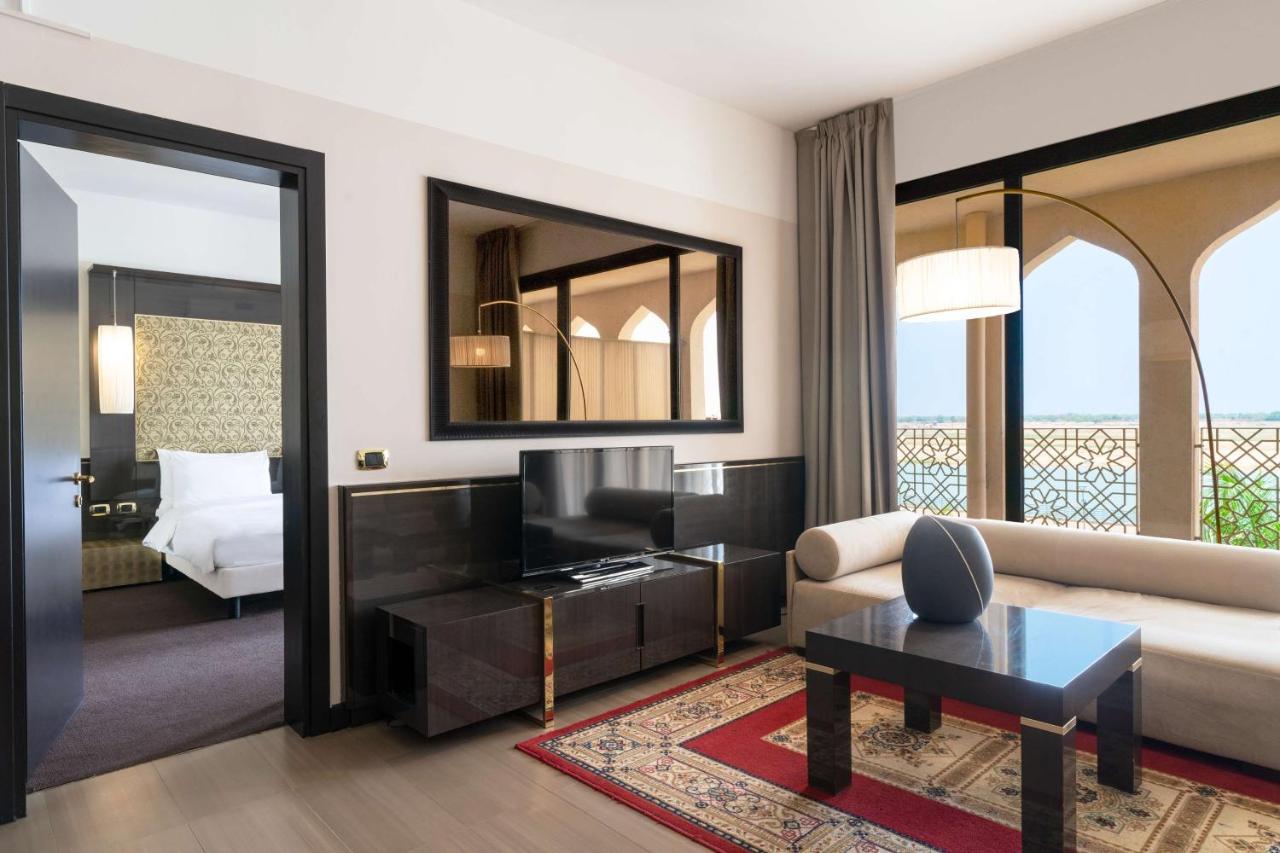 Radisson Blu Hotel Нджамена Екстер'єр фото