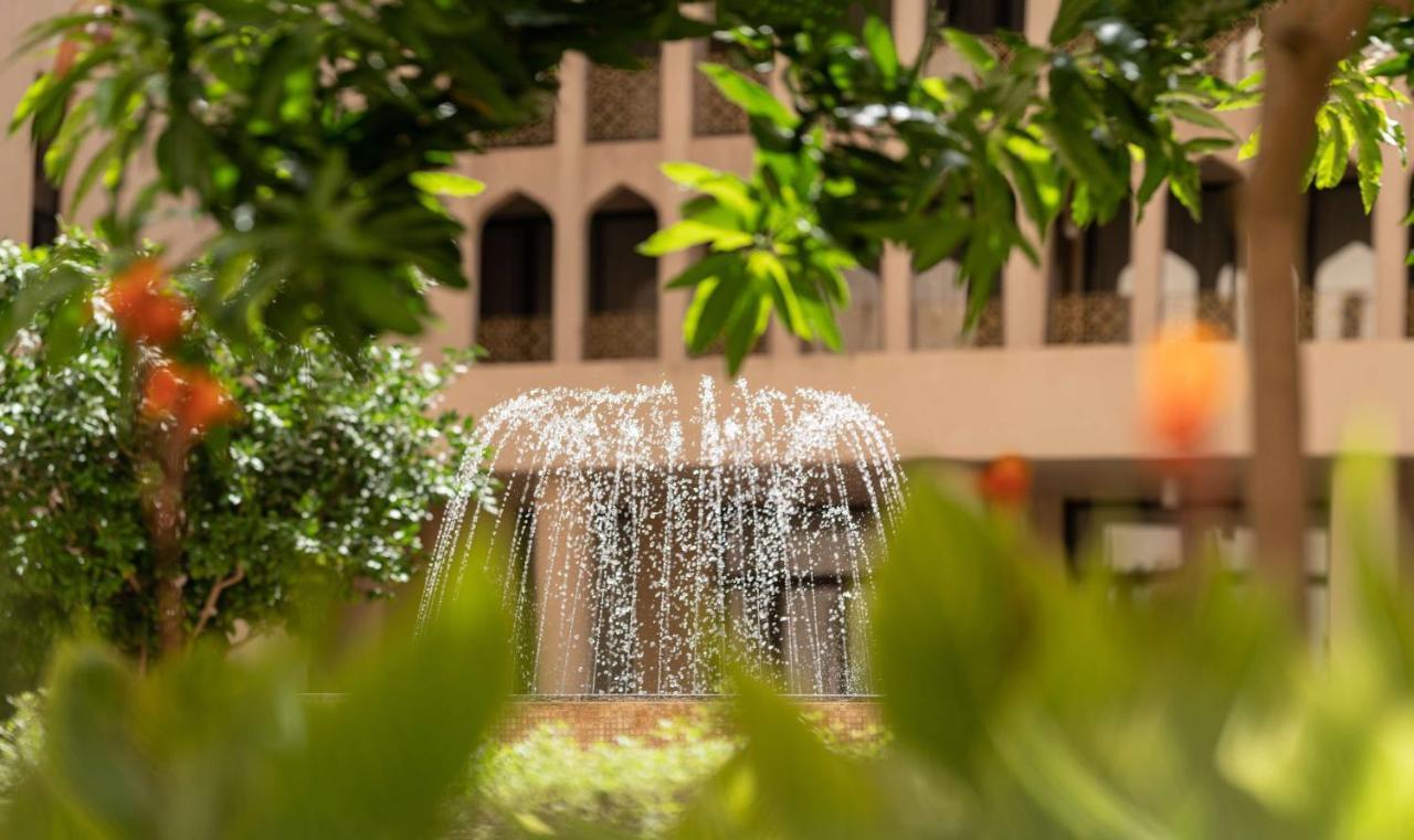 Radisson Blu Hotel Нджамена Екстер'єр фото