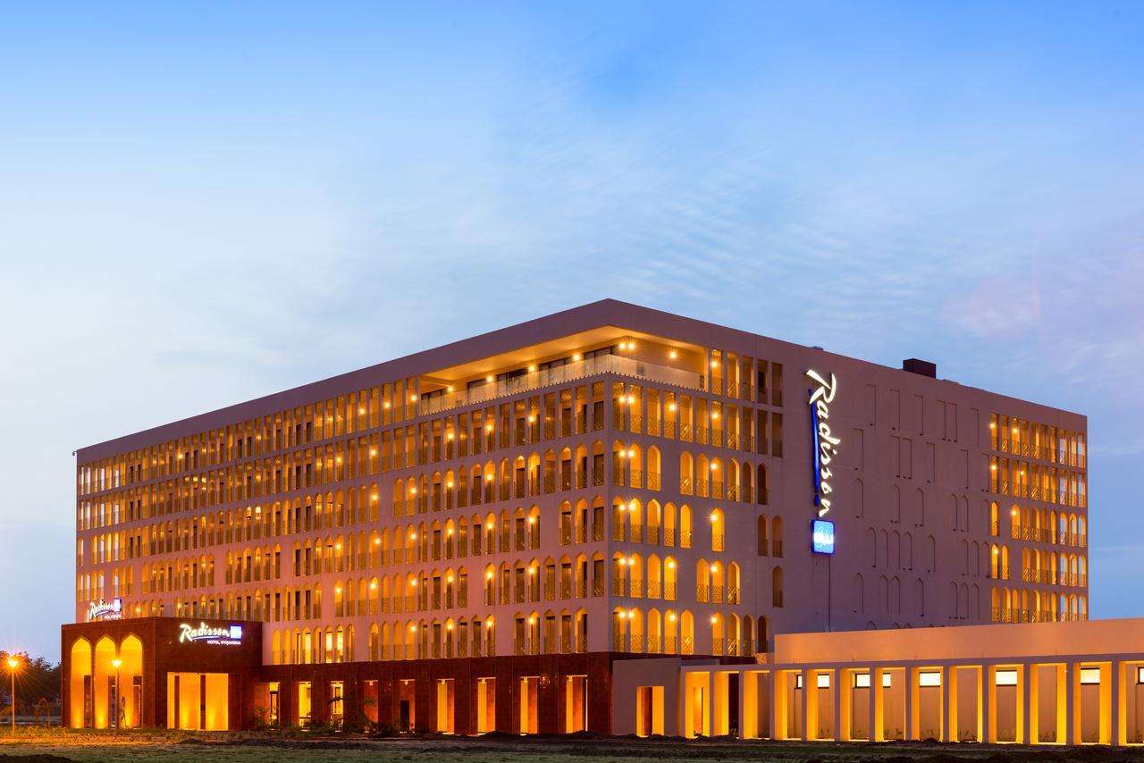 Radisson Blu Hotel Нджамена Екстер'єр фото